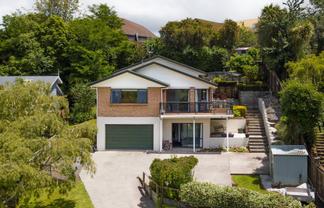 18 Phoenix Place, Dinsdale