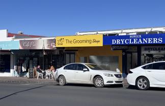 Be in the heart of Howick Village