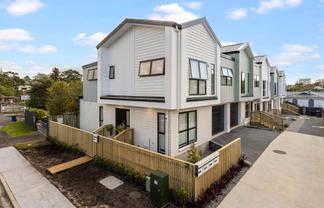 5d John F Kennedy Place, Glen Eden