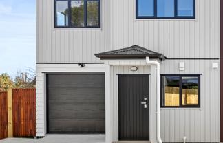 40C Trentham Road, Papakura