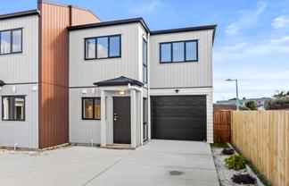 40D Trentham Road, Papakura