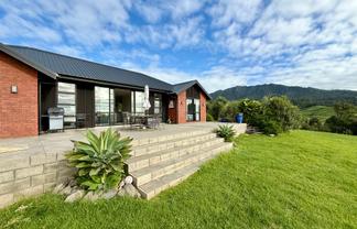 669A Te Hutewai Road, Raglan