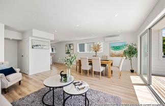 7C Waddell Avenue, Point England