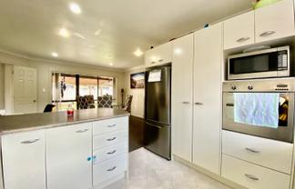 28 Broadhurst Road, Flat Bush