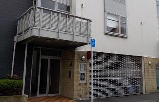 17/4 Frederick Street AA, Te Aro