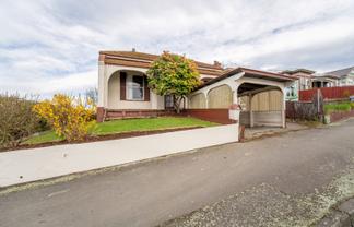 80 Le Cren Street, Seaview