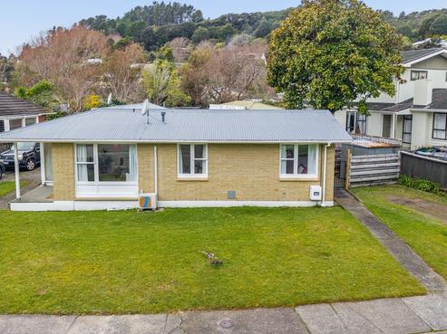 7 Deller Grove, Silverstream