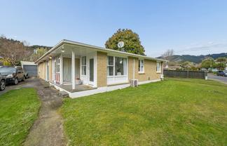 7 Deller Grove, Silverstream