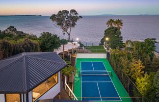 72 Cliff Road, Torbay
