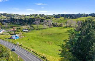 1972 Paparoa Valley Road, Paparoa