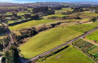 110 Ross Road and 20 Laurel Drive, Whakamarama