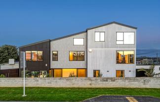 72 Jutland Road, Hauraki