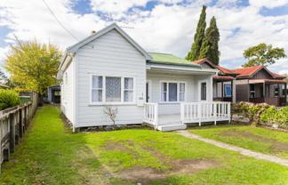 731 Gladstone Road, Te Hapara