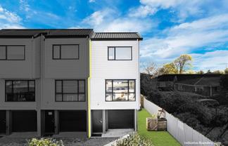 8/45 Dale Crescent, Pakuranga