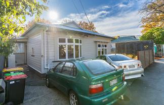 11 Knox Street, North East Valley