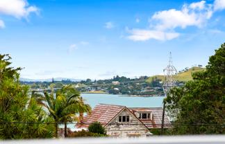 41 Seacliffe Road, Hillsborough