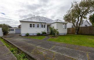 10 Rangiora Avenue, Roslyn