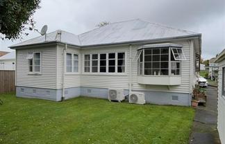10 Rangiora Avenue, Roslyn