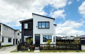9 Spars Road, Silverdale