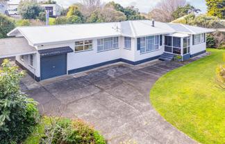 186 Great North Road, Otamatea