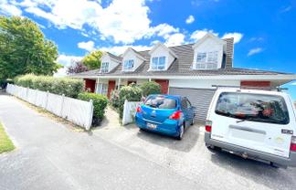 12 Sayers Crescent, Ilam