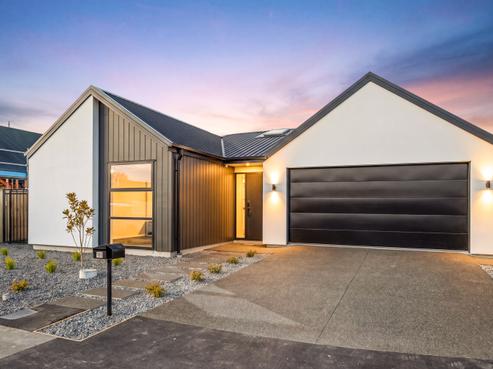11 River Stone Drive, Halswell