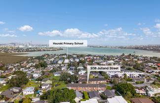3/38 Jutland Road, Hauraki
