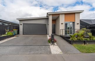 33 Couldsack Avenue, Chartwell
