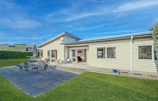 53 Montgomery Crescent, Kinloch