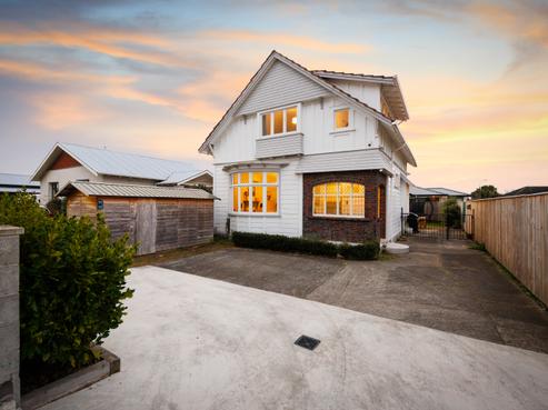 103 Featherston Street, Takaro