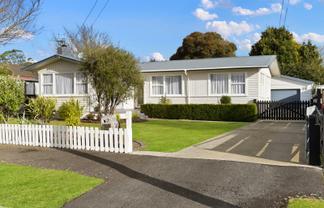 7 Forth Crescent, Glenview