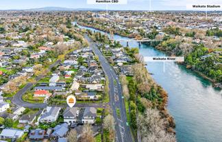 4/64 Banbury Crescent, Fairfield