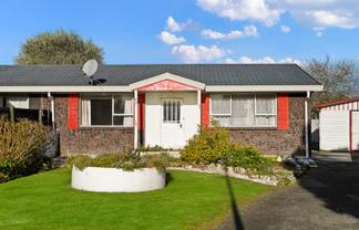 16A Bradley Place, Nawton