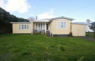 62 Valley Road, Hikurangi