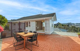 97a Clifford Road, Johnsonville