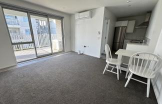 102/28B Eileen Newey Place, Henderson