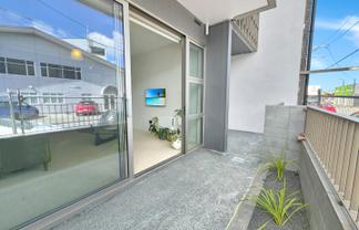 G10/2 Campbell Terrace, Petone