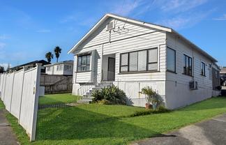9 Methuen Road, Avondale