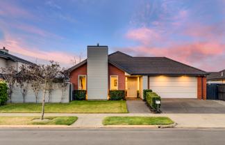 18 Westpark Drive, Burnside