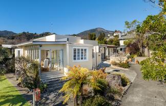 3 Waterhouse Street, Enner Glynn