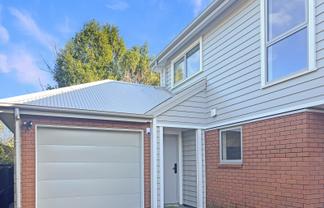 4/17 Bounty Street, Bryndwr