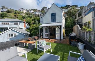 90 Evans Bay Parade, Roseneath