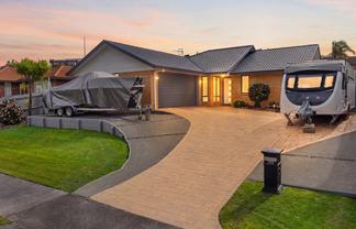 108 Lakeside Drive, Orewa