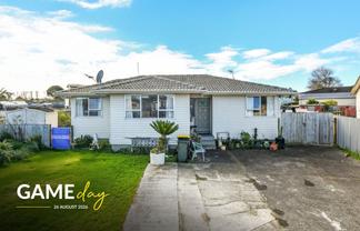 16 Serrano Place, Clover Park