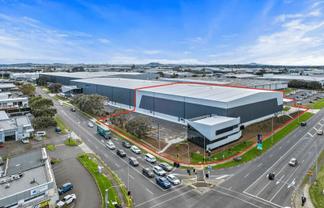 5,200sqm High Profile New Build | SR4