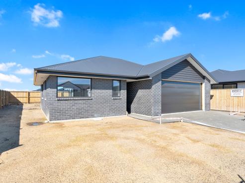 27 Falcons View Drive, Rolleston