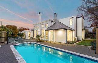 17 Allister Avenue, Merivale