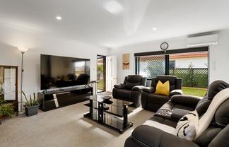 4 Pemberton Way, Greerton