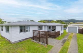 37 Parakai Street, Paraparaumu