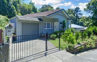 30 Coote Road, Napier Hill